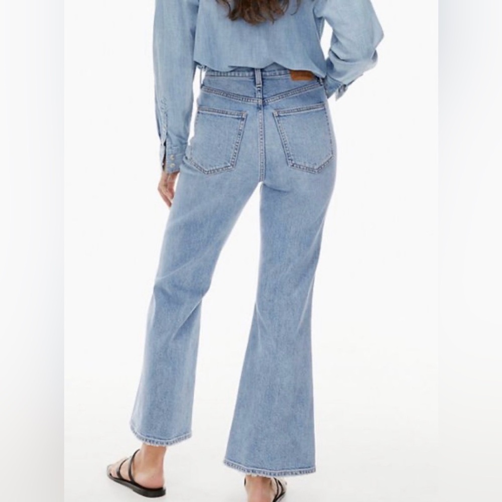 Denim Forum - THE TWIGGY HIGH RISE FLARE - 23